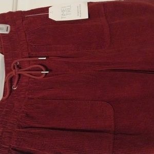 Cargo jogger. Size: XS (0-2).